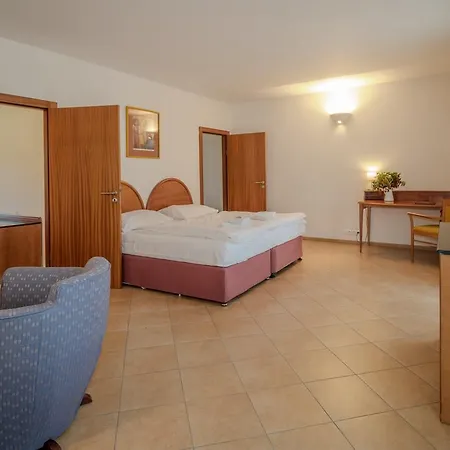 Hotel Barborka 3*